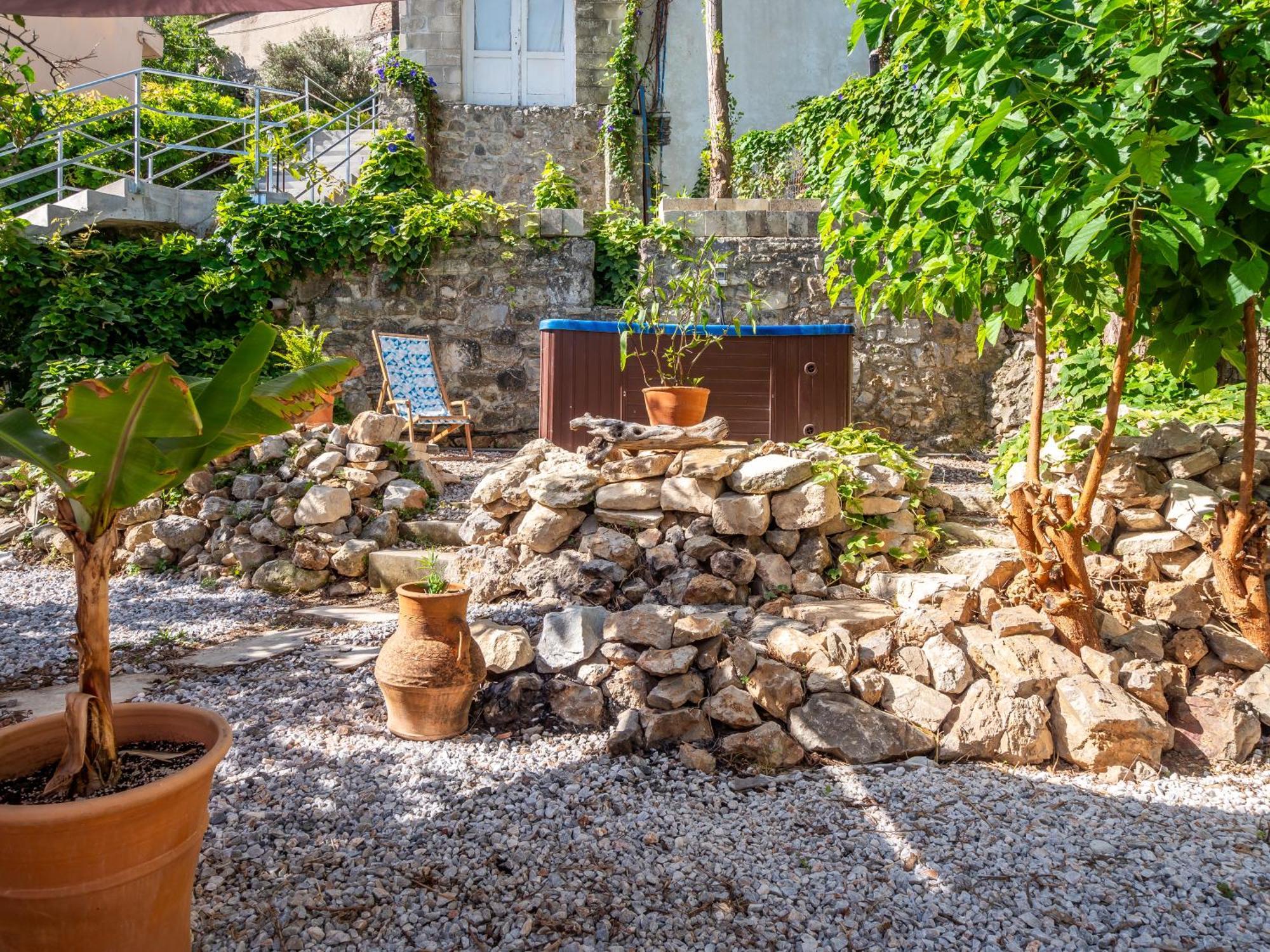 Lappa Apartments Aryiroúpolis Extérieur photo